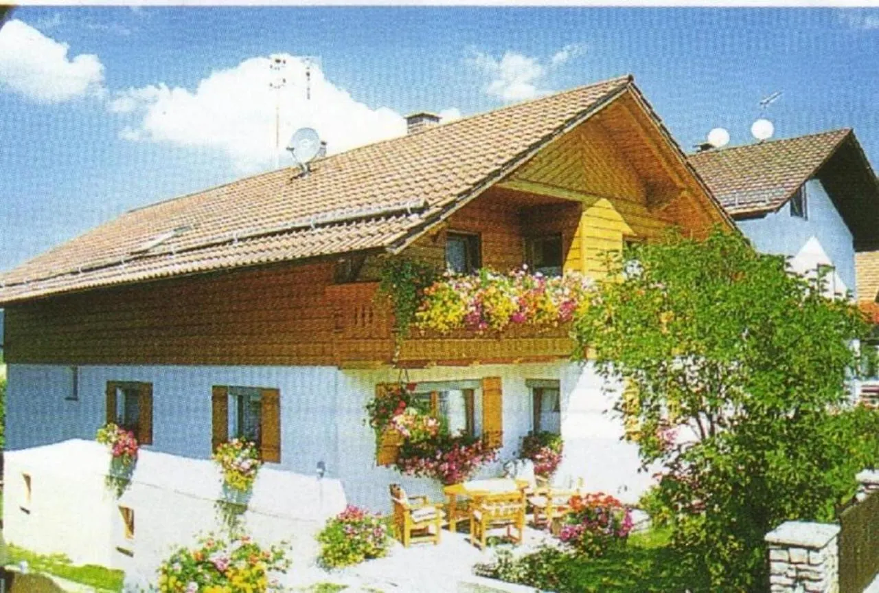 Ferienwohnungen Meindl Lam Germany